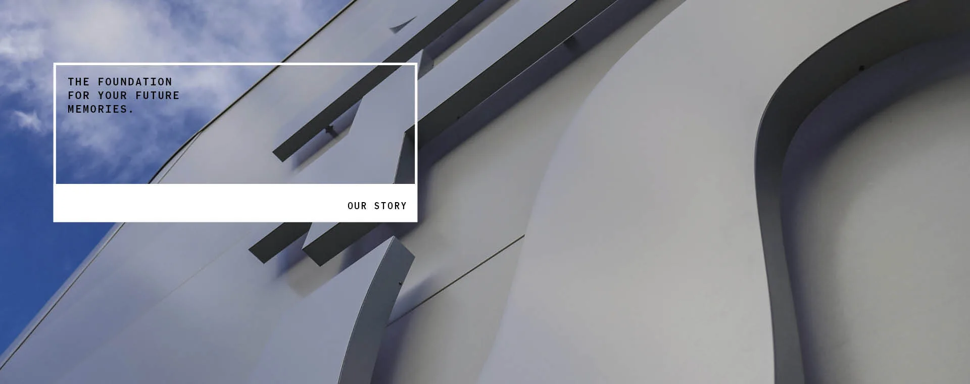 Header Story 1920x760