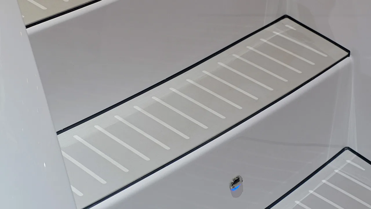 Azimut detail 1280x720 5