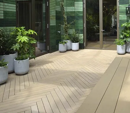 Hyattregency adam 450x450 2